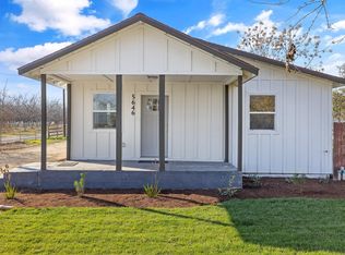 5646 11th Ave, Hanford, CA 93230