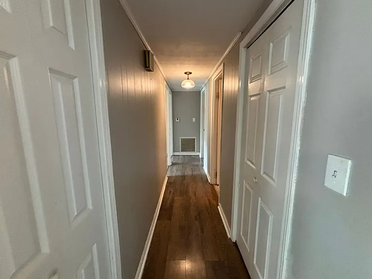 6525 Gregg Dr — Photo 15