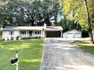 5351 Forest South Pl, Oakwood, GA 30566