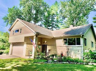 150 W Wayside Dr, Bloomington, IN 47403