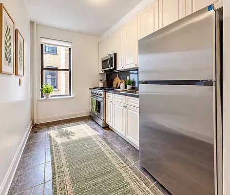 Kitchen, photo 1