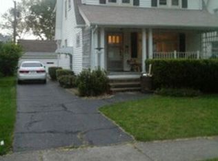 4056 W 157th St, Cleveland, OH
