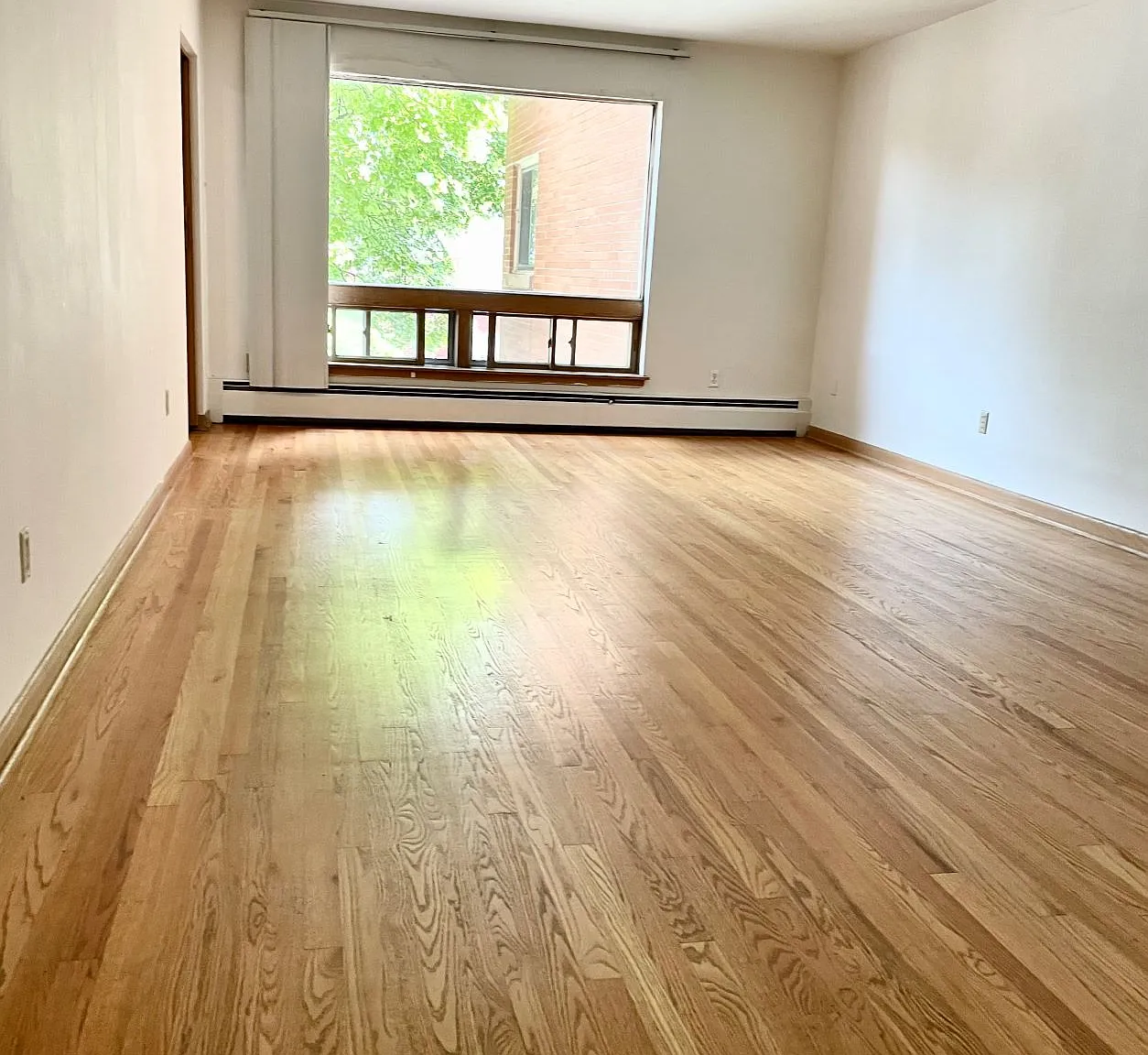 2 bed, 1100 sqft, $1,595 — Photo 4
