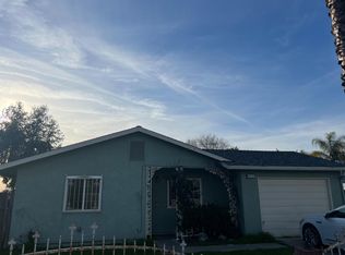 5631 S San Juan Ave, Del Rey, CA 93616