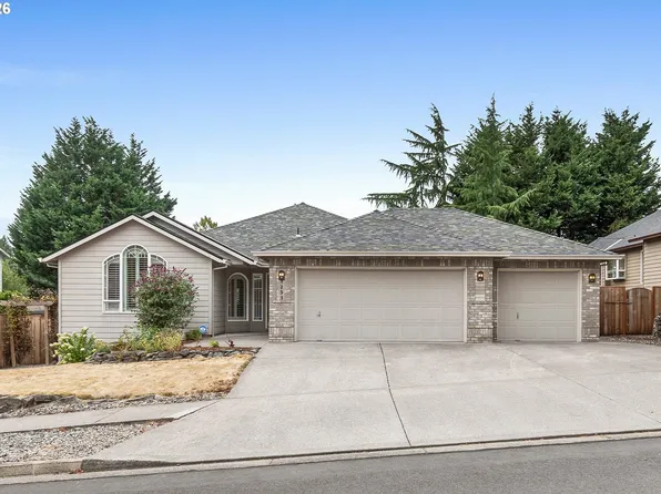 1251 SE Glacier Ln, Gresham, OR 97030