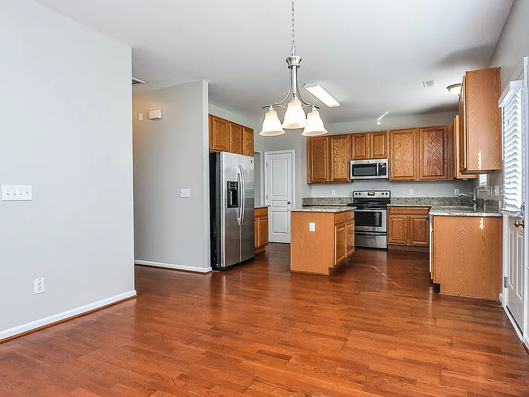 306 Hope Valley Rd — Photo 7