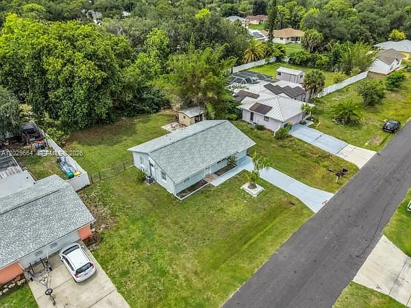18634 Goodman Cir — Photo 12