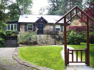 9 Lookout Dr, Cold Spring, NY 10516