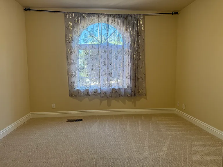 8501 Mossrose Way — Photo 16