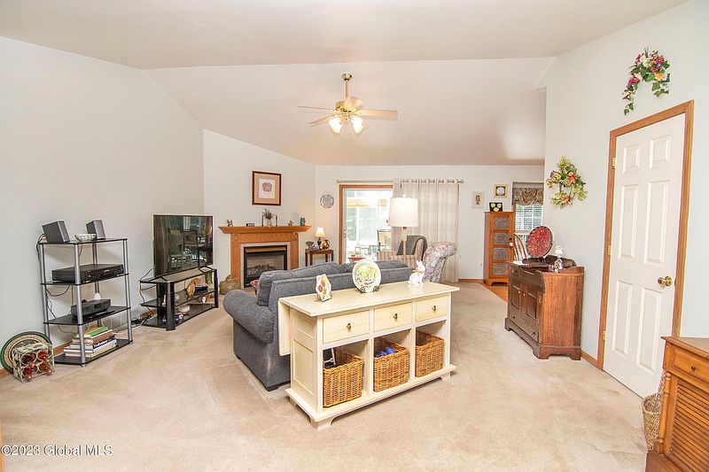 5th image of 57 Damascus Drive