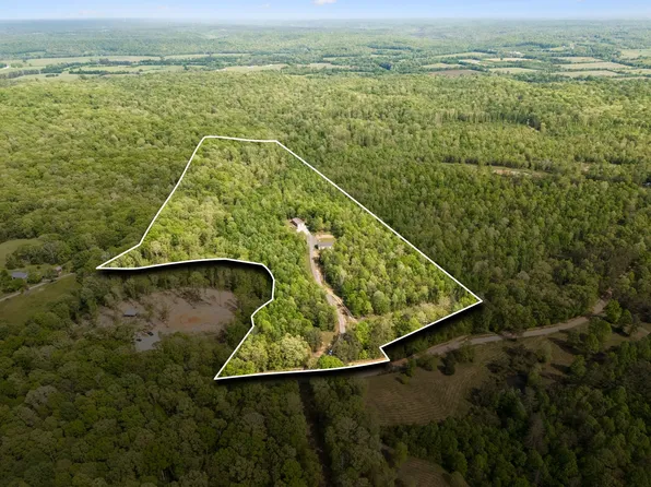 2901 Campground Rd, Nunnelly, TN 37137