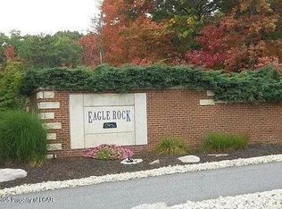 Tulip Tree Ln #520, Hazleton, PA 18202