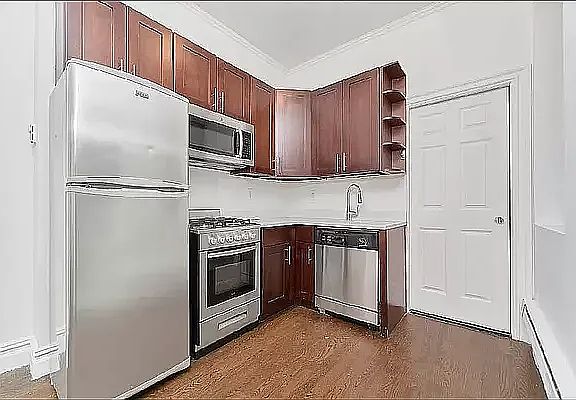 2nd image of 174 E 2nd St #D2