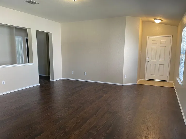 2328 Gabriel Dr — Photo 3
