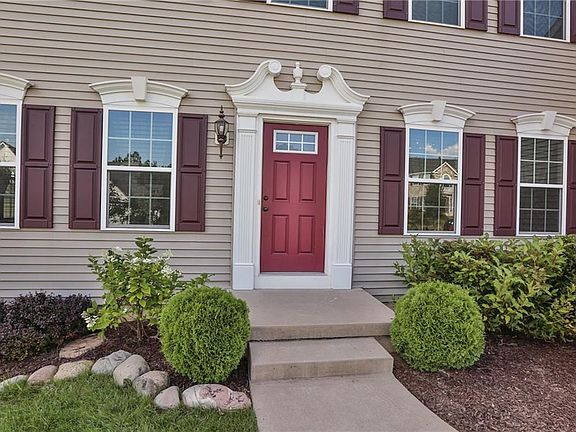 2nd image of 115 Woodgreen Dr