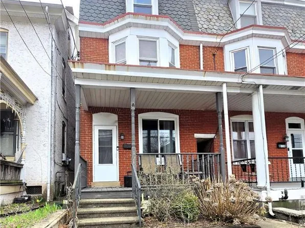 126 Main St, East Greenville, PA 18041