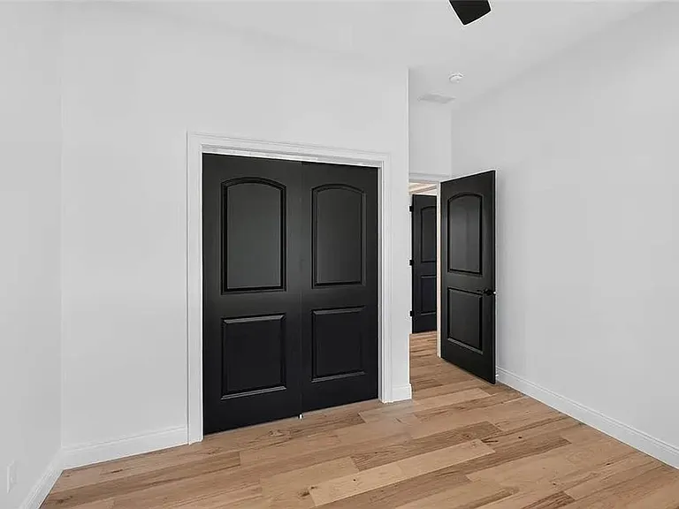 1528 Brunston Dr — Photo 23