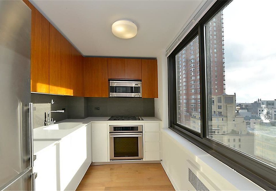 1st image of 515 E 72nd St APT 21G