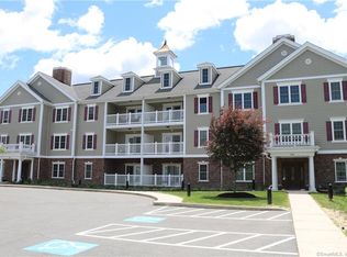 144 Hopmeadow St UNIT 103, Weatogue, CT 06089