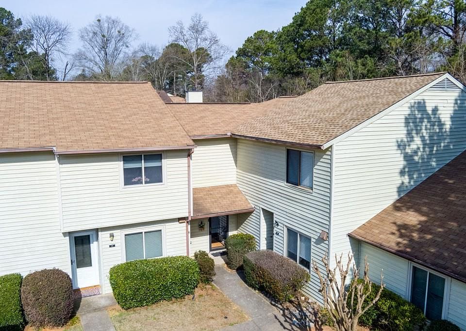 1st image of 1164 Country Ct