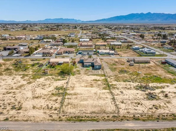 461 Gina St, Pahrump, NV 89048