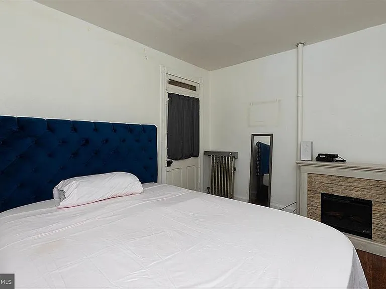 1342 State St #2R — Photo 12