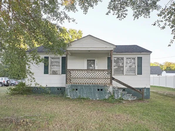123 Cannon Dr, Duncan, SC 29334
