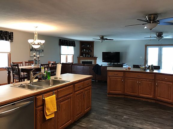 Kitchen area
