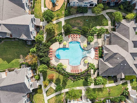 3rd image of 10373 N Sam Houston Pkwy E #4-433