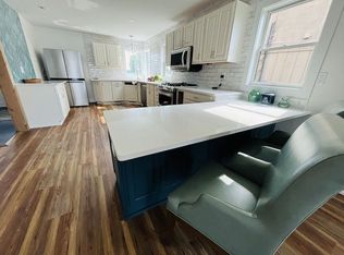 12 Elm Pl, La Porte, IN 46350