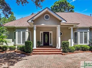 10 Sparkleberry Ln, Savannah, GA 31411