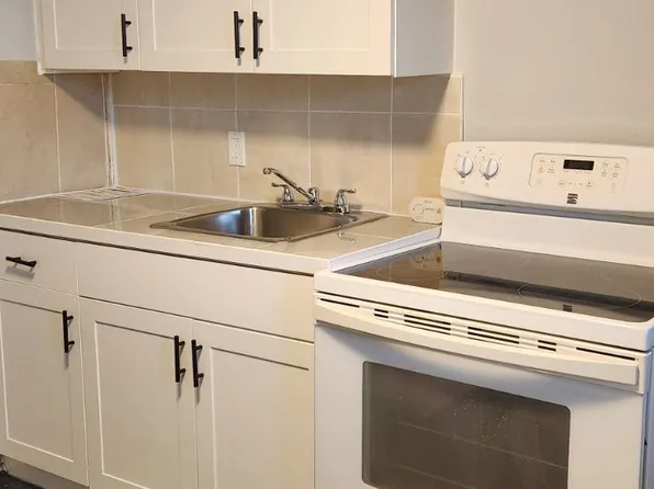 19 Westinghouse Ave Unit 2, Hamilton, ON L8L 6E4