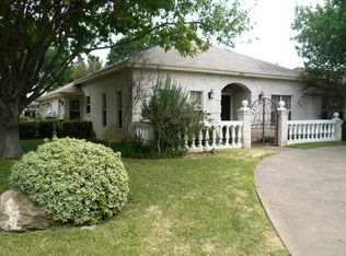 1405 Palmer Dr, Laredo, TX 78045