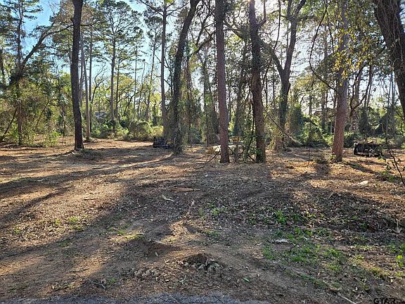 4th image of 5 Hickory Rd