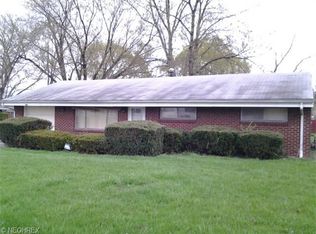 930 5th St, Struthers, OH 44471