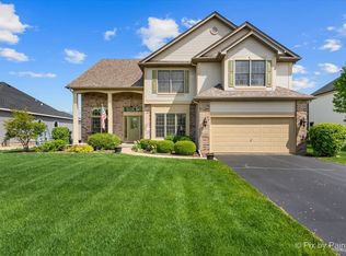 513 Moose Lake Ave, North Aurora, IL 60542