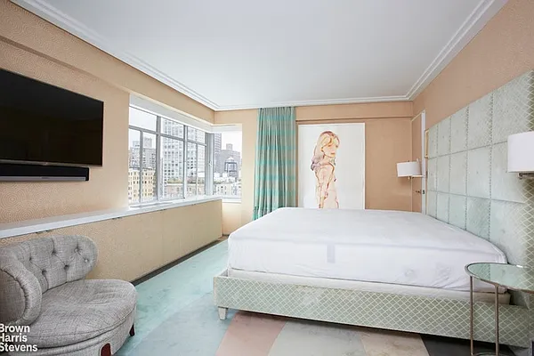 Rented by Brown Harris Stevens | media 12