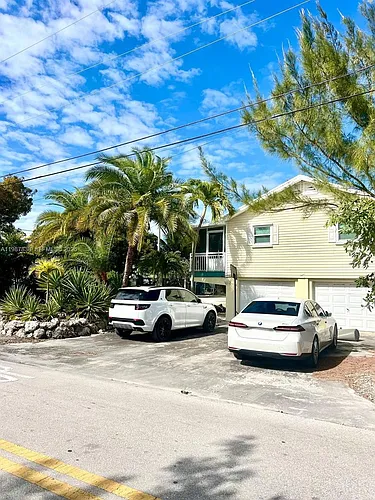 31107 Avenue I Photo 1