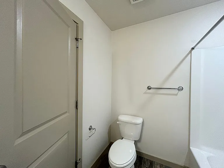 Edy Road Townhomes — Photo 32