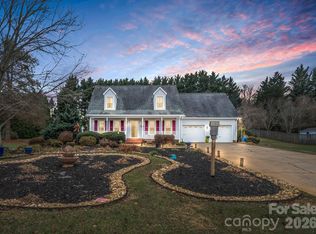 124 Fox Meadow Dr, Rutherfordton, NC 28139