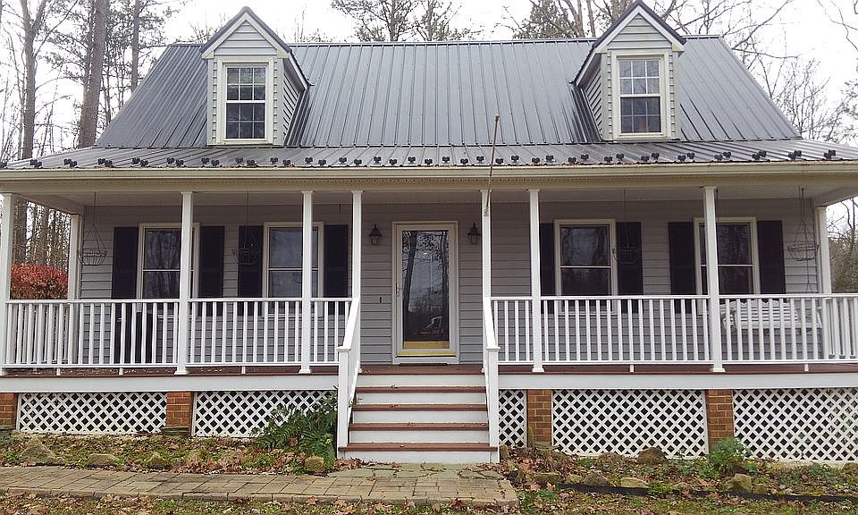 Renovated front porch!