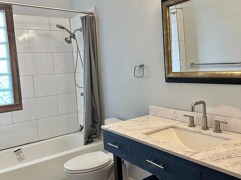 3036 James Ave S — Photo 13