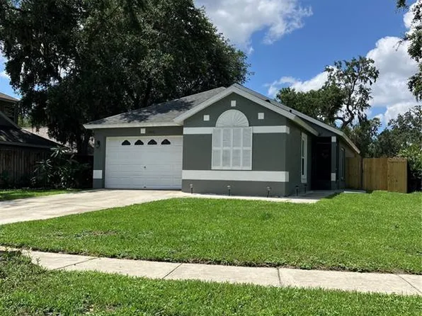 6905 Summer Harbor Ln, Riverview, FL 33578