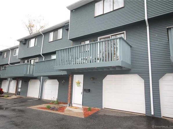 190 Churchill Drive #190, Newington, CT 06111