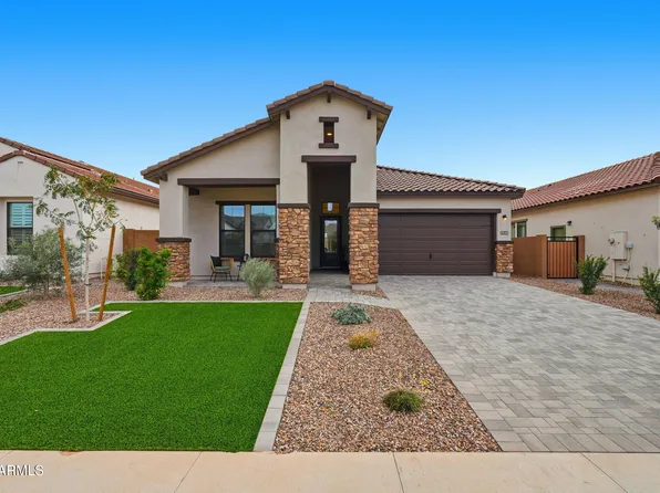 685 E GREENBACK Drive, San Tan Valley, AZ 85140