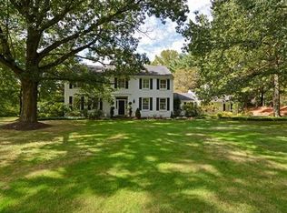 377 Fox Chapel Rd, Pittsburgh, PA 15238