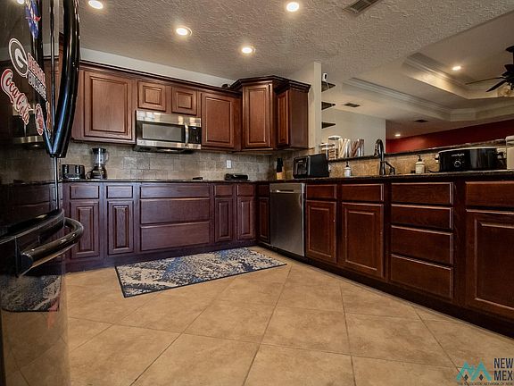 3rd image of 2204 Boxwood Cir