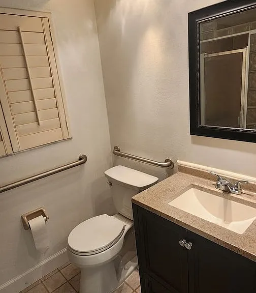 610 Palm Dr — Photo 12
