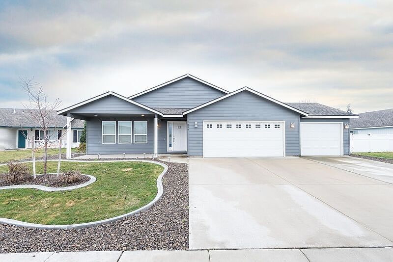 1st image of 7824 Salmon Dr