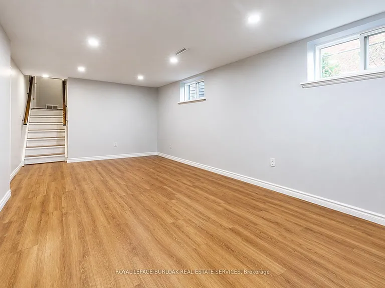 723 Hyde Rd — Photo 22